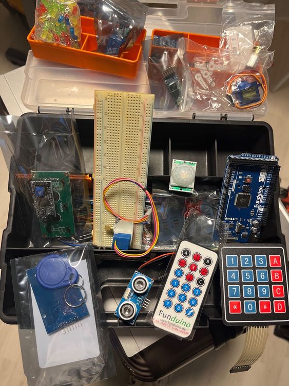 Funduino Starter Kit für Arduino (Box geöffnet) (Gebraucht) in Suhr für ...