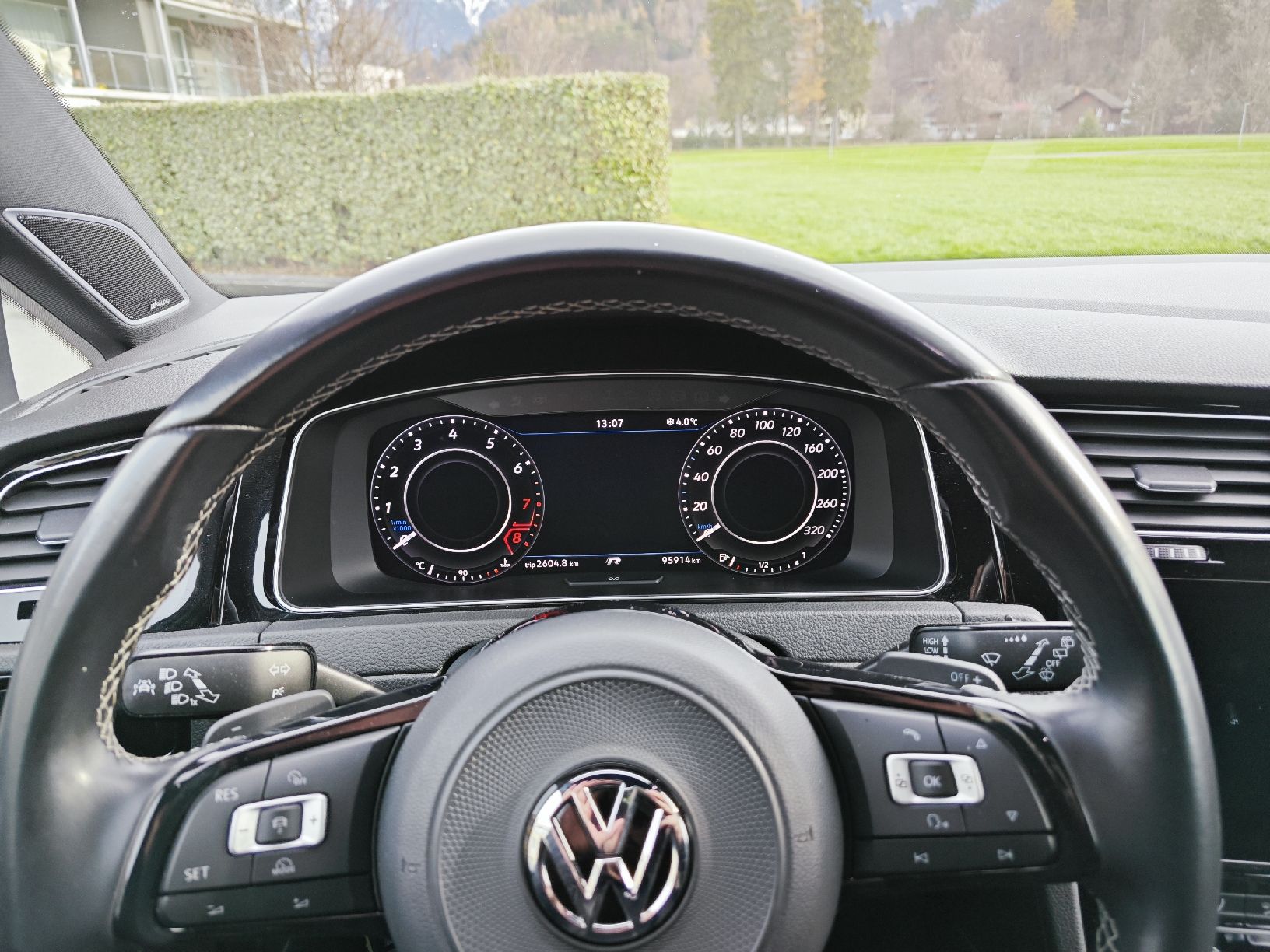 VW Automobili: VW Golf R 2.0 TSI 4 Motion – Usato da Interlaken venduto da marfis 7