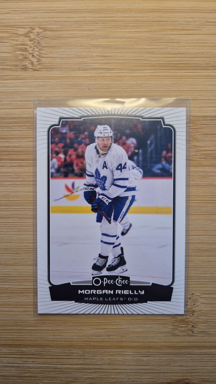 NHL Carte collezionabili: NHL Morgan Rielly Toronto Maple Leafs – Usato da Bellach venduto da paedu-1980