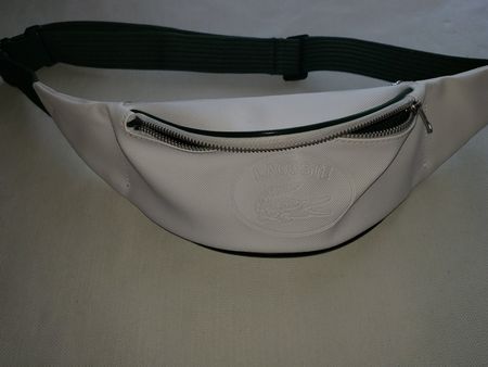 Lacoste Fanny Pack / Gürteltasche Weiss mit grünem Futter