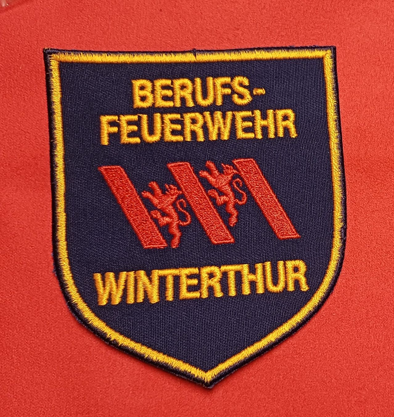 Plaketten & Abzeichen: Abzeichen/Badge Berufsfeuerwehr Winterthur – Neu und originalverpackt aus Zürich von FirefighterZH_118