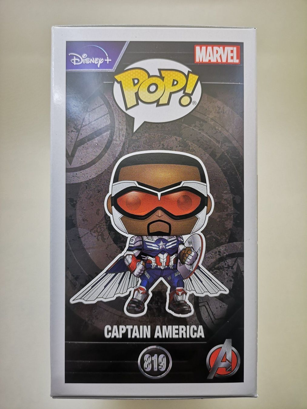 Funko Statuette: Funko Pop Captain America #819 – Nuovo e nell'imballaggio originale da Riehen venduto da _TheCollectorShop_ 3