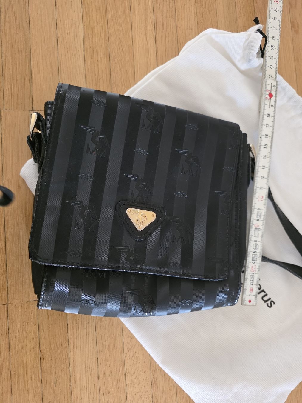 Maison Mollerus Borse da donna: Tasche Maison Mollerus Suisse schwarz mit Logo – Usato da Laufenburg venduto da may_r2st 2