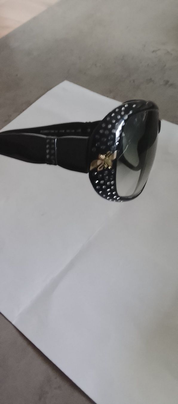 Swarovski Brillen & Gläser: Swarovski Brille – Gebraucht aus Oberriet SG von snj_bjb7 2