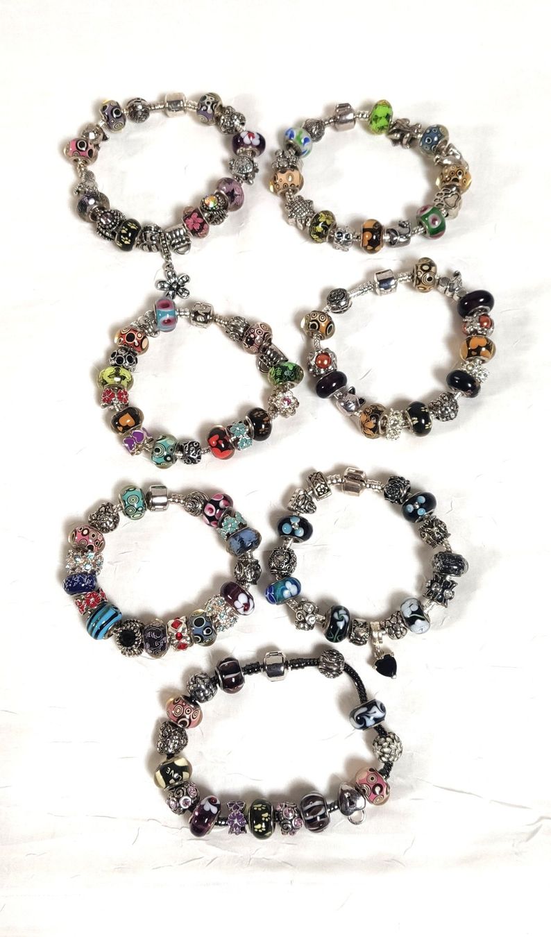 Bracciali & Braccialetti: Charm-Armbänder, modische Armbänder. – Nuovo e nell'imballaggio originale da Lamboing venduto da Qtrica