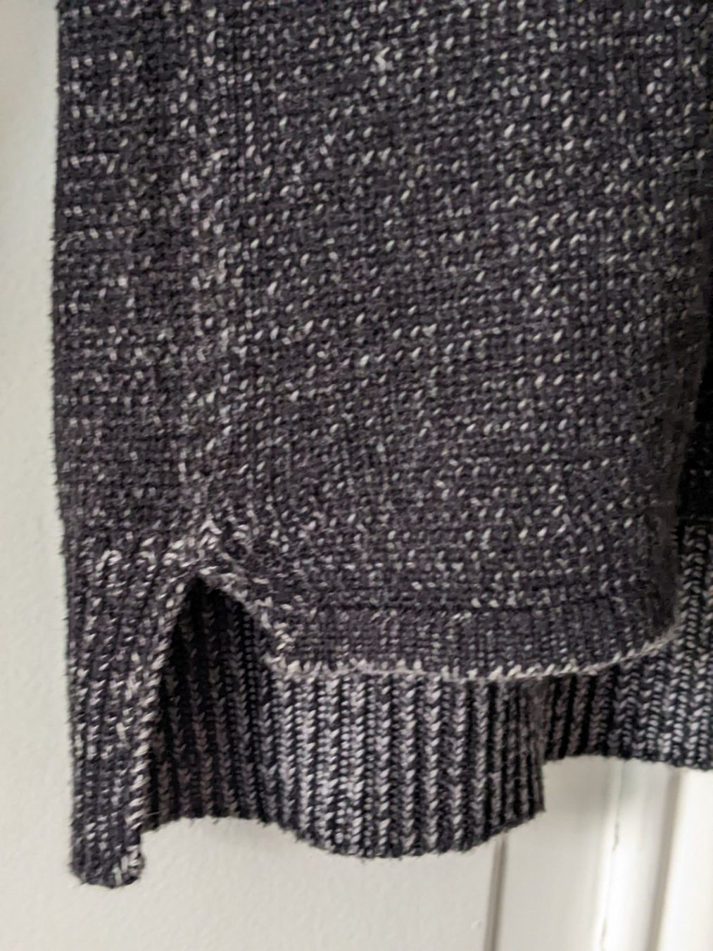 H&M Maglioni & Felpe: H&M : Long pull gris foncé chiné M-L-XL – Nuovo (secondo la descrizione) da Petit-Lancy venduto da lilycerise 2