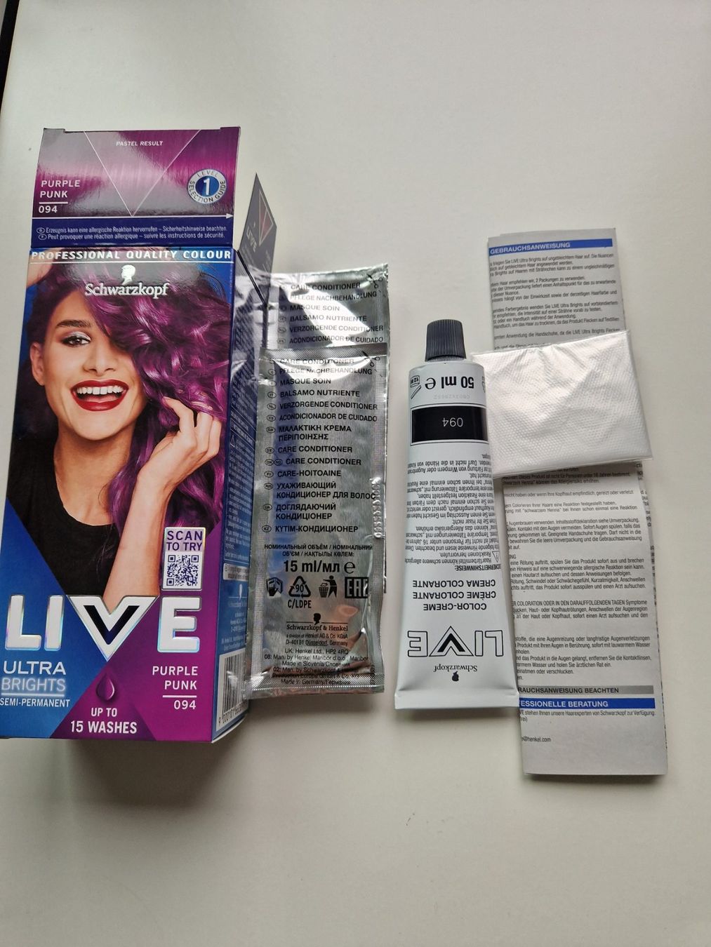 Färbemittel: LIVE Ultra Brights temporäre Haarfarbe Violett – Neu und originalverpackt aus Siebnen von Janixe-Sophie 1
