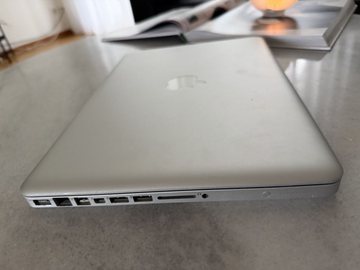 Apple Portables: MacBook Pro 13"  – D'occasion à Bonstetten par mer_7s6y 2