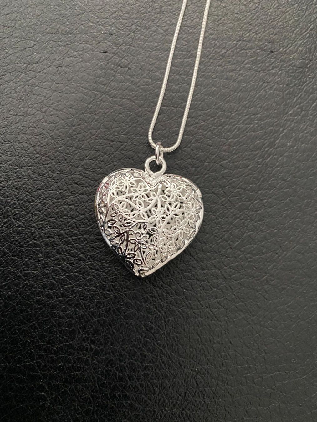 Catenine: Silber Kette mit Anhänger – Nuovo (secondo la descrizione) da Buchrain venduto da Sisi83 1