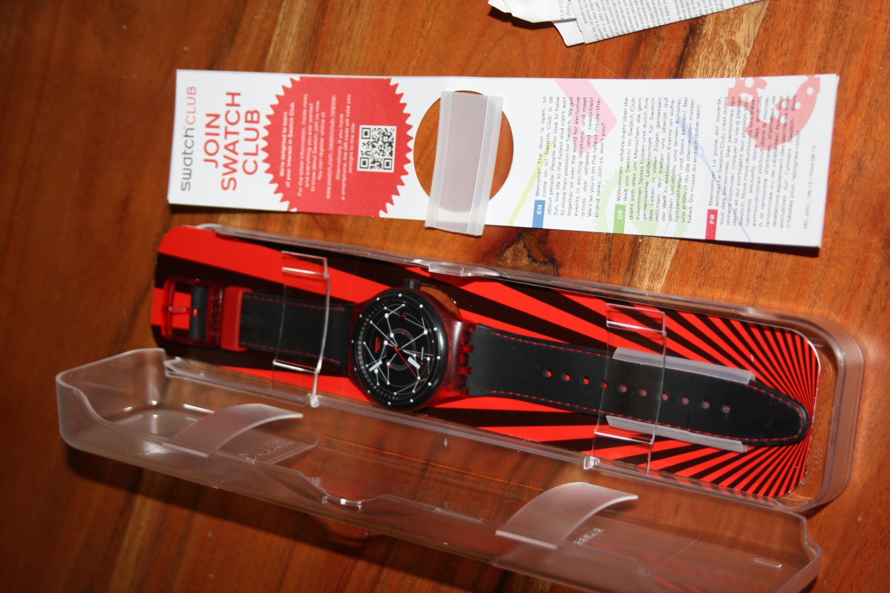 Swatch Orologi: SWATCH Uhr SUTR400 – Usato da Reinach BL venduto da Runni 1