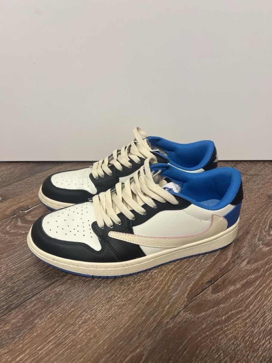Jordan Herrenschuhe: Jordan 1 Low Travis Scott – Gebraucht aus Hägglingen von jes_9psg