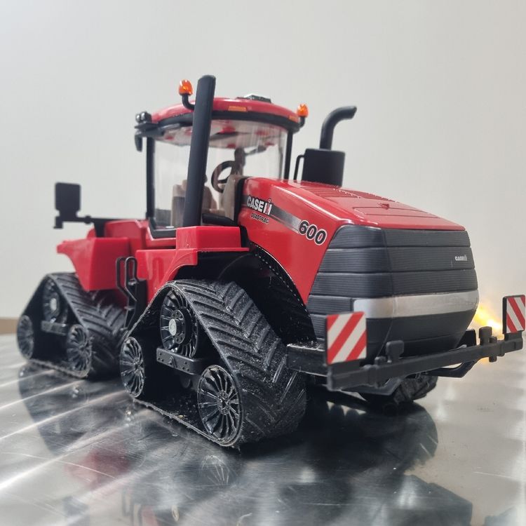 SIKU FARMER 1/32 Tracteur Case IH Quadtrac 600 - Réf 3275 - Neuf En Boîte