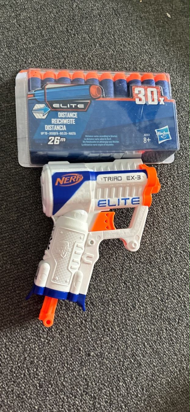 Nerf Giocattoli: Nerf Triad Ex-3 mit Darts – Usato da Belp venduto da Interessent2 1