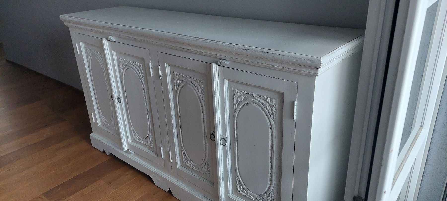 Cassettiere: Sideboard vintage weiss – Usato da Sempach venduto da Charluky