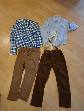 Kleiderset Hemden Hosen mit Hosenträgern rar gebraucht