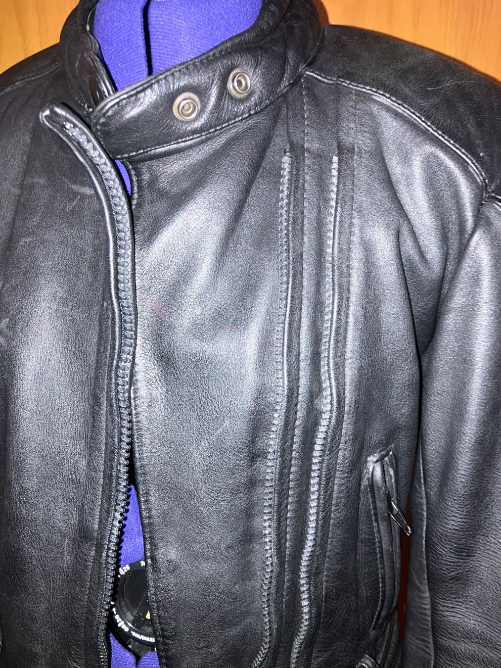 Giacche: Damen Motorrad Lederjacke – Usato da Gommiswald venduto da rockyturn 2