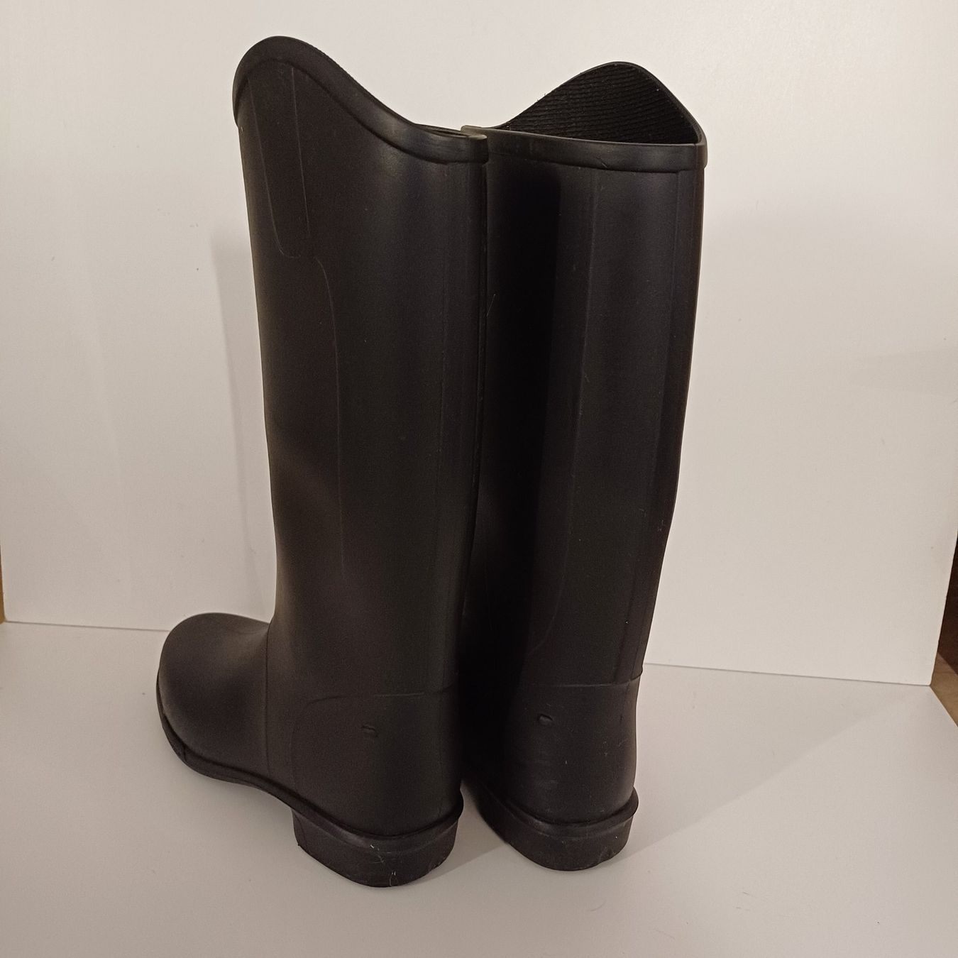 Scarpe per cavalli: Bottes equitation noires - Taille 34 – Usato da Villeneuve VD venduto da vog_yc5s