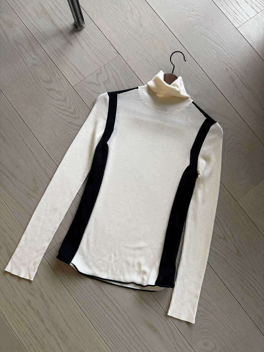 Louis Vuitton Pullover & Sweatshirts: Pull col roulé Louis Vuitton crème noir taille M – Neu (gemäss Beschreibung) aus Genève von iry_67wr 1
