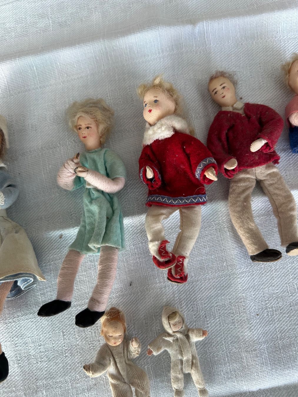 Bambole: 7 antike Biegepuppen – Usato da Zumikon venduto da tuna007 2