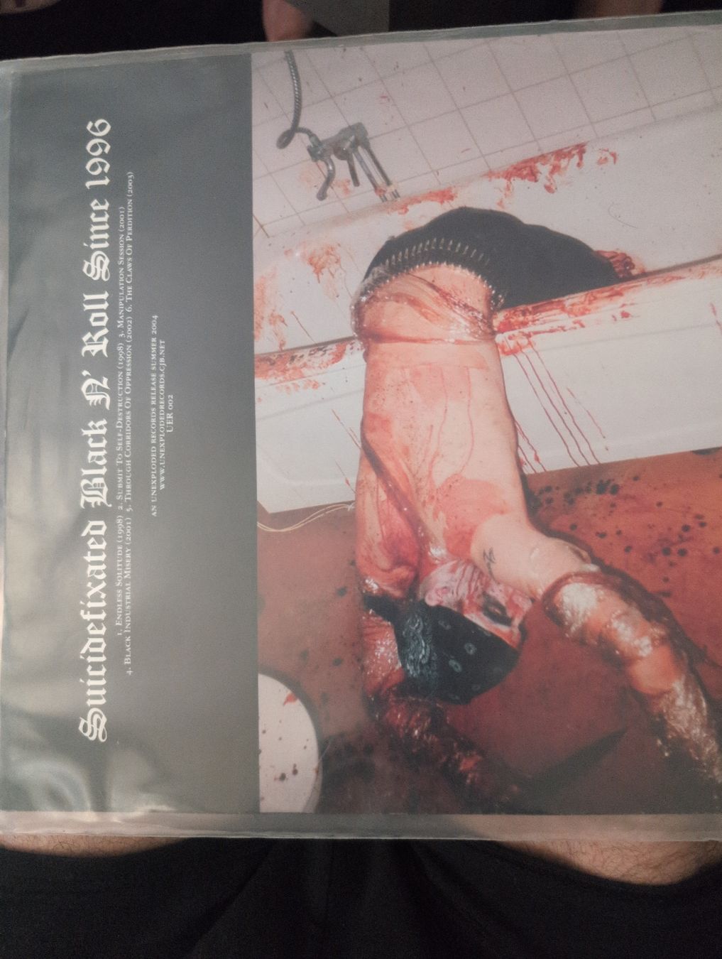 Vinyles: Shining Trough Years of Oppression – D'occasion à Wynau par rem_5tpw 1