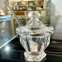 BACCARAT FRANCE ANTIKE BLEIKRISTALL SENFDOSE, ANFANG 20 JH