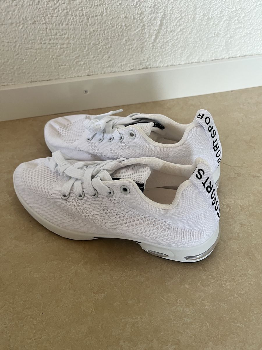 Scarpe da donna: Orthopädische Schuhe  – Nuovo (secondo la descrizione) da Vorderthal venduto da and_9dwv