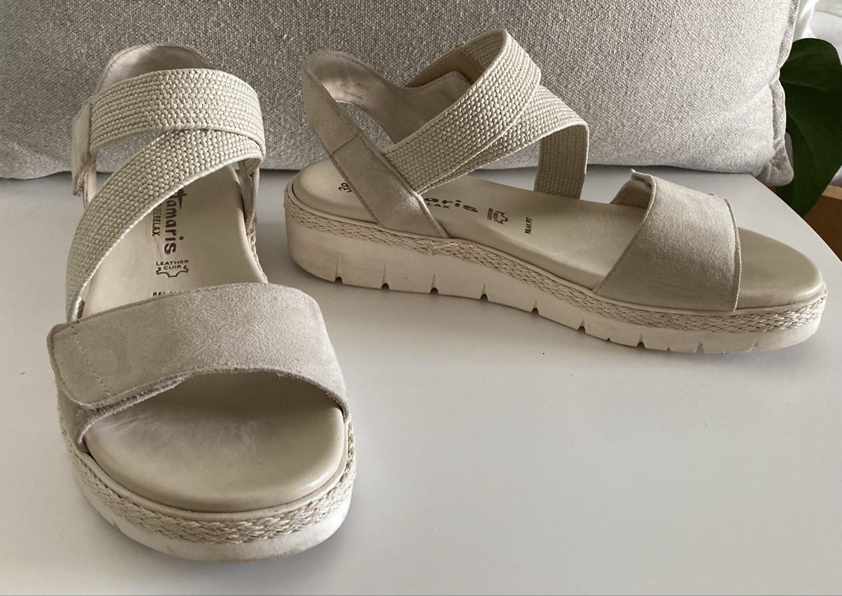 Tamaris Damenschuhe: Tamaris Pure Relax Ledersandalen – Gebraucht aus Riehen von Estello 3