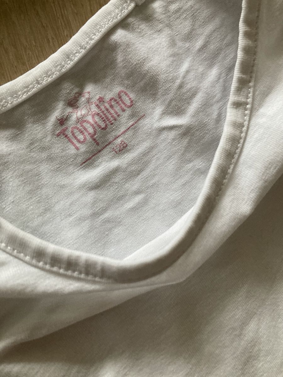 Pullover & Sweatshirts: 2x Kinder Langarmshirt Grösse 128/8A  – Gebraucht aus Stettfurt von San_w9gd 4