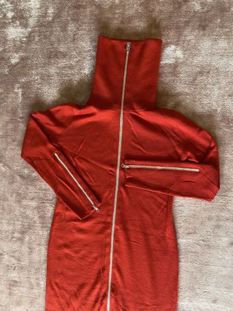 Kleid aus Wolle in rot
