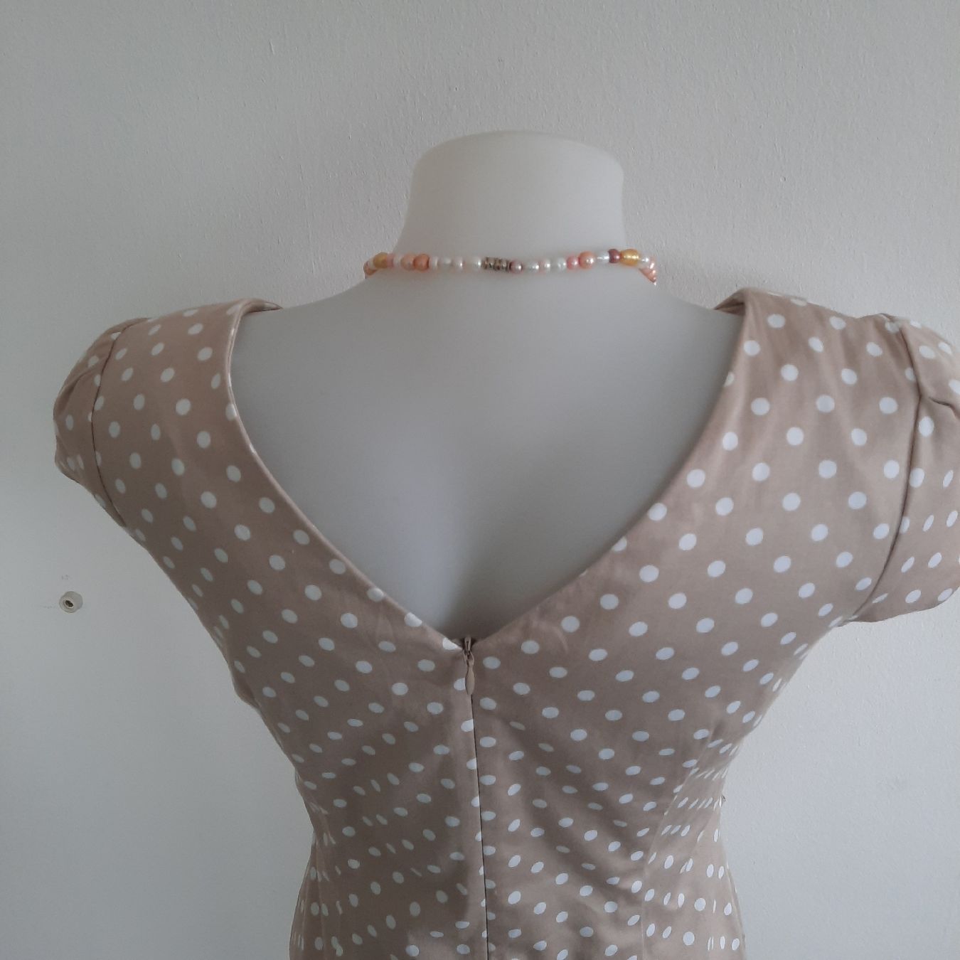 Comma Robes: COMMA, SCHÖNES SOMMERKLEID, GR. 34 – D'occasion à Hinwil par Wuschi40 4