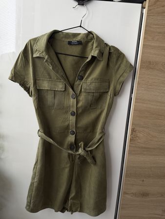 Bershka Khaki Jumpsuit, Size S, great for autumn days
