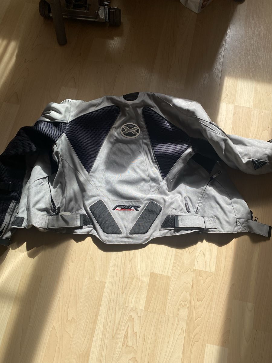 Jacken: Motorradjacke IXS – Gebraucht aus Selzach von Giusi400 1