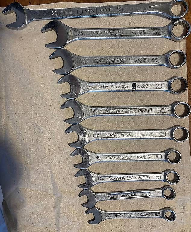 Alle Werkzeuge: Werkzeug Set Ringgabelschlüssel – Gebraucht aus FIschbach-Göslikon von Ajnei