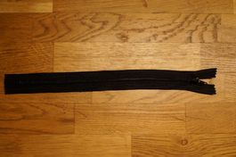 REA Reissverschluss schwarz 24 cm