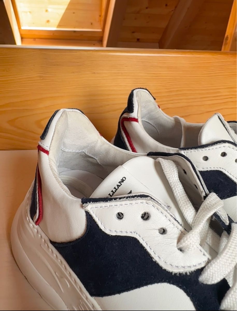 John Galliano Scarpe da uomo: John Galliano White/Navy Sneakers, Size 40 – Usato da Weiach venduto da Aleksandar.B 3