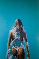 LA NAGEUSE-peinture acrylique sur toile