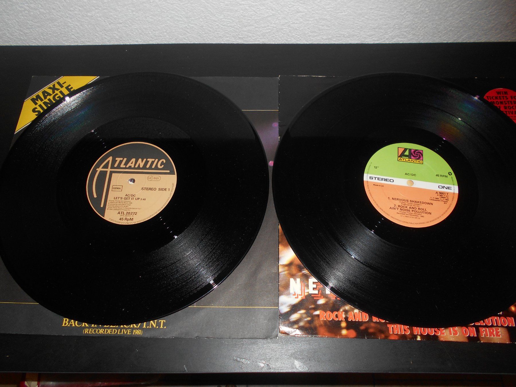 Schallplatten: 2x Maxi AC/DC – Gebraucht aus Aarberg von witchhunter01 2