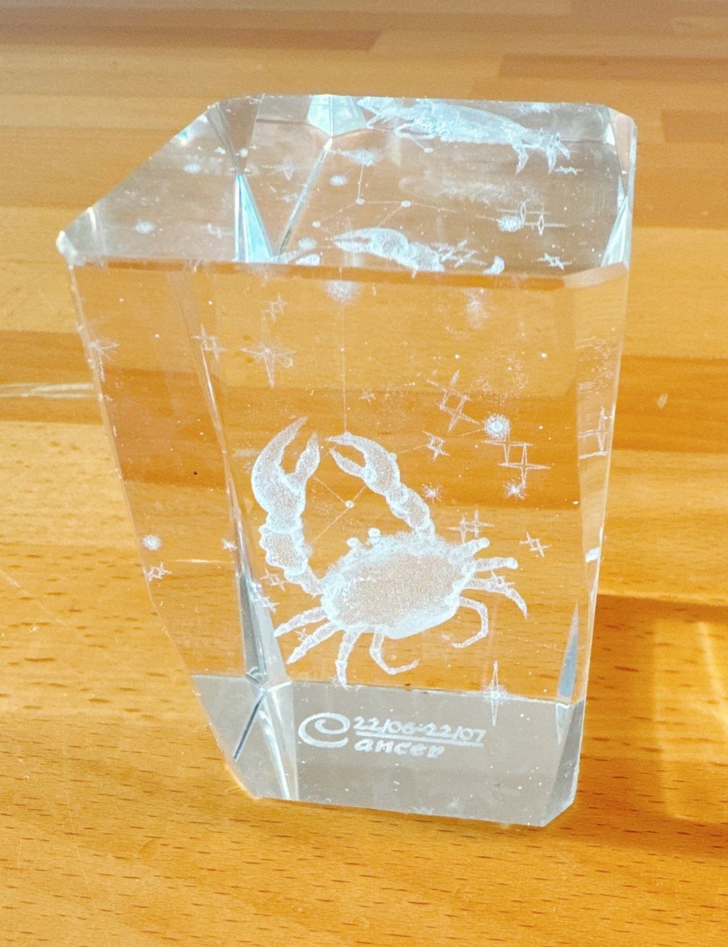 Tutte le decorazioni: Glaswürfel mit 3D Gravur Sternzeichen Krebs – Usato da Muttenz venduto da denise06