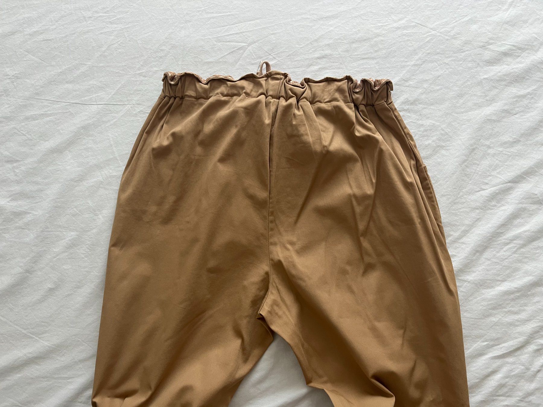 Pantaloni: Damen Hose Farbe beige Grösse M – Usato da Jona venduto da Flexer02 3