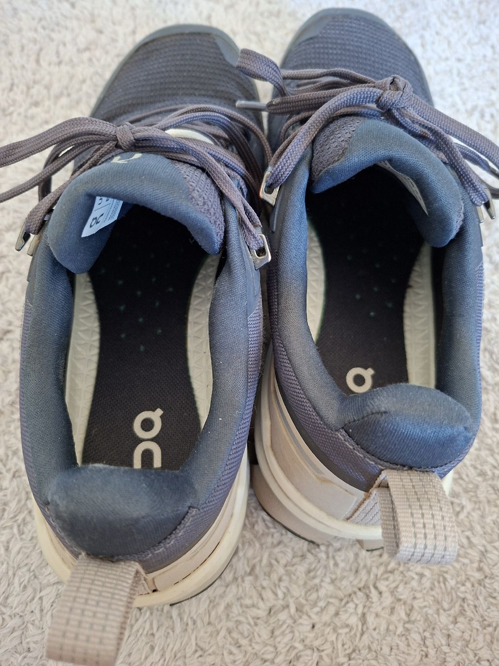 On Scarpe da donna: Chaussures On Cloudwander Waterproof gris taille 38.5 – Usato da Renens VD venduto da ser_j2fn 3