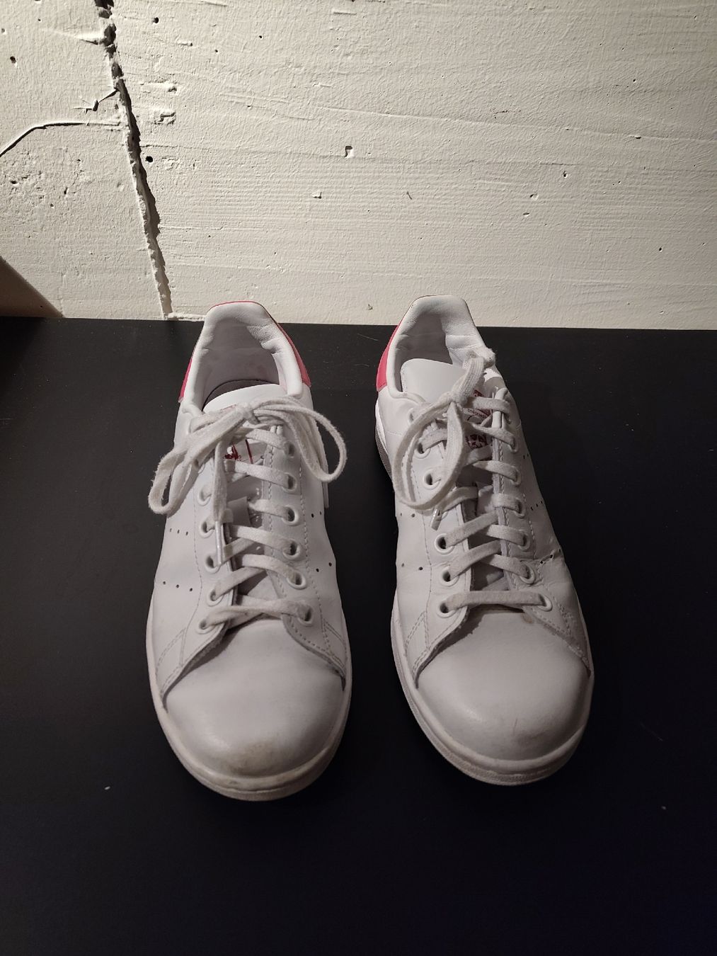 Adidas Scarpe da donna: Adidas Stan Smith Damenschuhe Weiss Grösse 38 – Usato da Dietlikon venduto da VintageStudioZurich 9