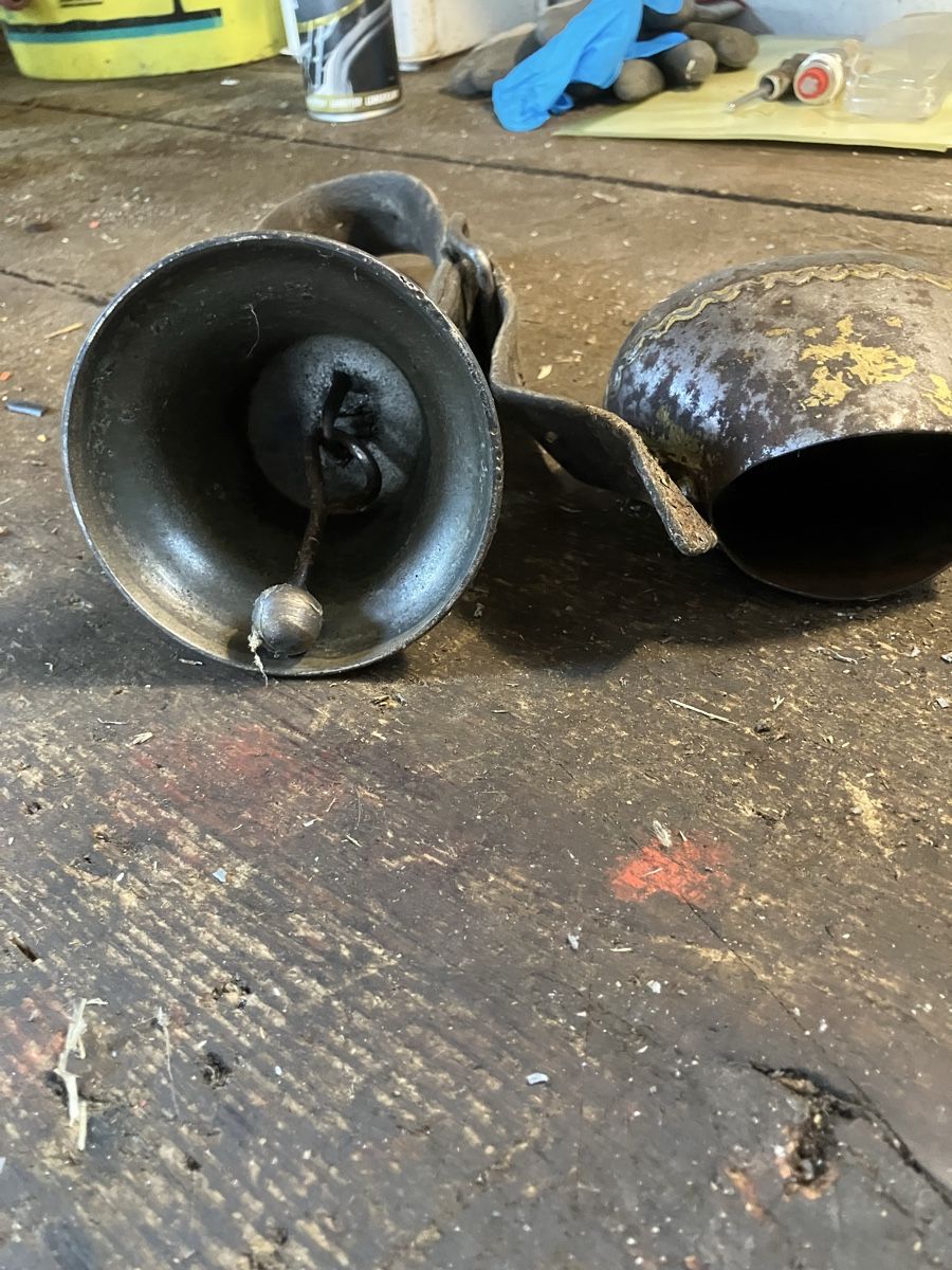 Cloches & sonnailles: Glocke  – D'occasion à Neudorf par Zlateh 2