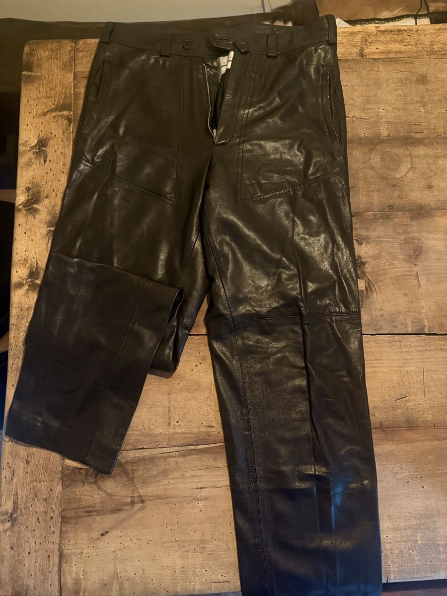 Pantaloni: Lederhose von Salvatore Schito – Usato da Schänis venduto da Romulus81 2