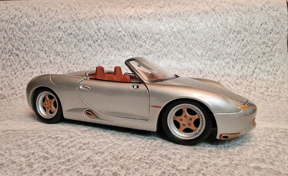 Porsche Boxster Miniature Maisto échelle 1:18 – Argent – Collection Silver