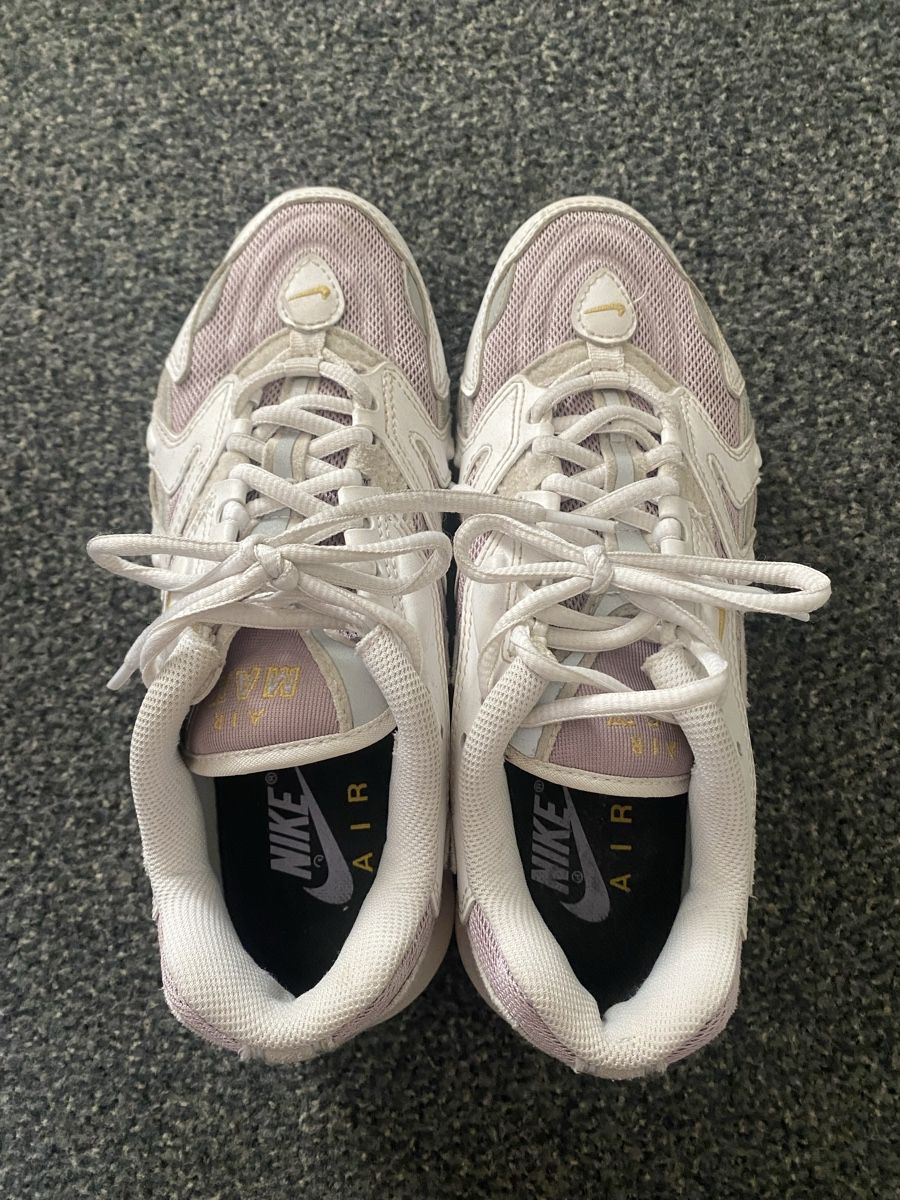 Nike Damenschuhe: Nike P6000 – Gebraucht aus Boll von schueleli