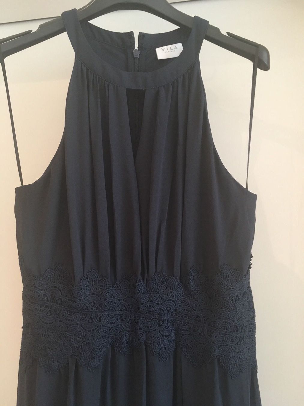 Vila Vestiti: langes Kleid von Vila Grösse 38 – Nuovo (secondo la descrizione) da Dietfurt venduto da rosaliie 1