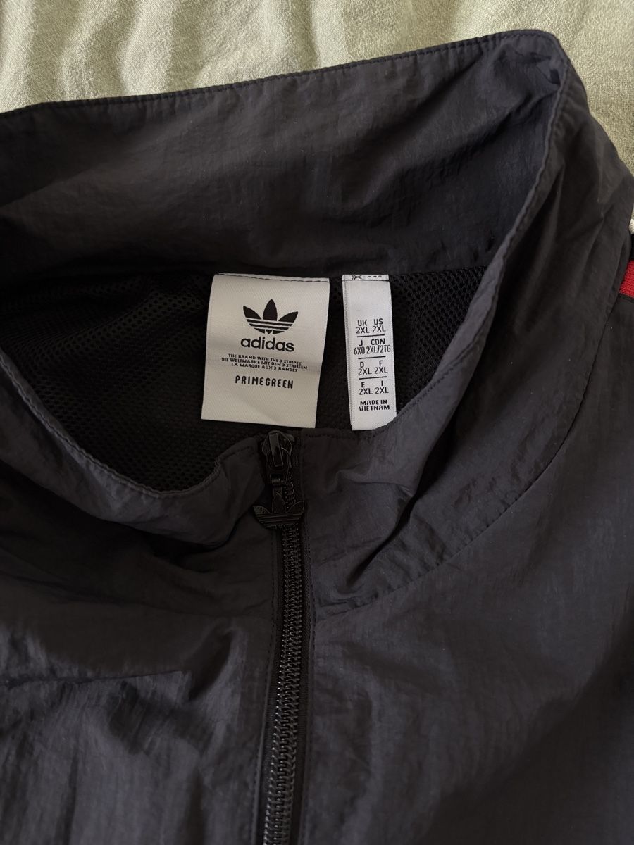 Adidas Giacche: Adidas Jacke vintage – Nuovo (secondo la descrizione) da Koblenz venduto da sam9et_ 3