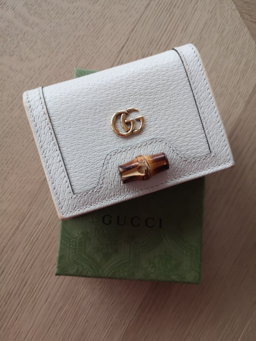 Gucci Portamonete: GUCCI Diana Portemonnaie – Usato da Wollerau venduto da Vinagoni 3