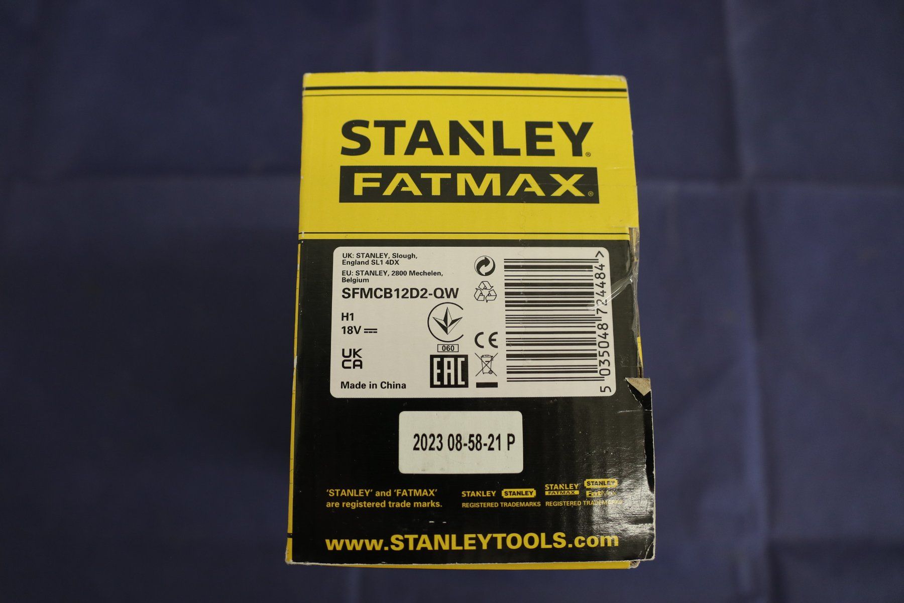 Stanley Akkus & Batterien: STANLEY FATMAX V20 Akku-Starterset 2.0 Ah – Neu und originalverpackt aus Liestal von FuV01 5