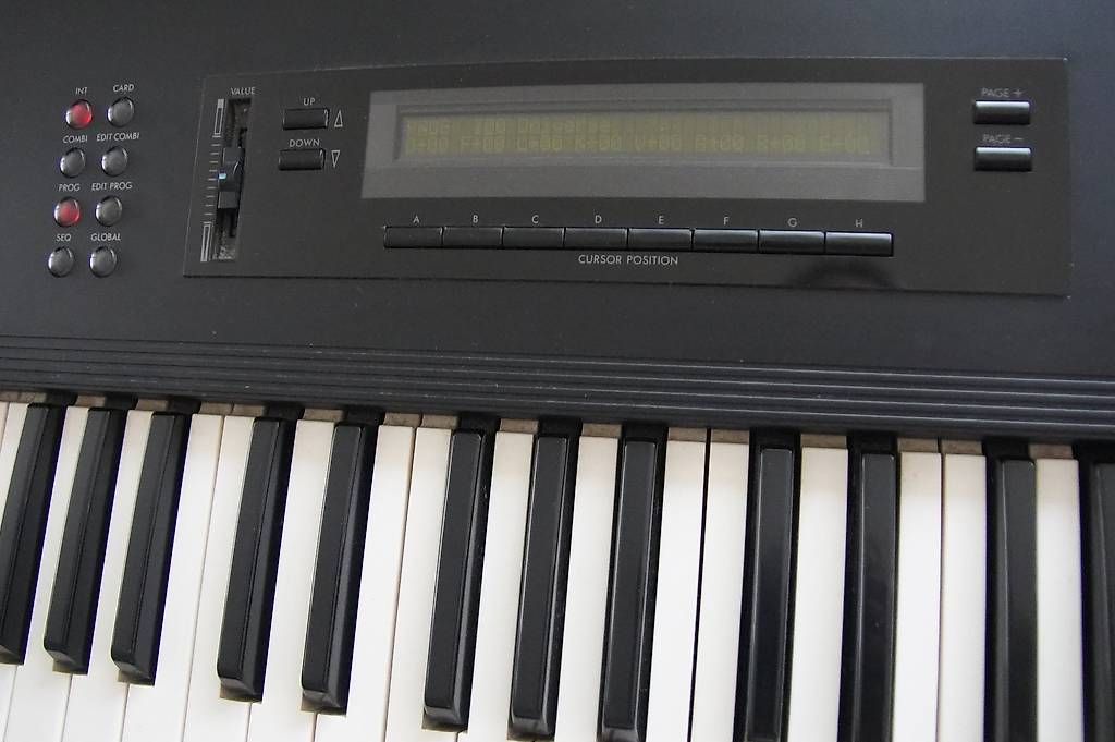 Korg Musikinstrumente: Korg M1 Workstation – Gebraucht aus Dietikon von  3